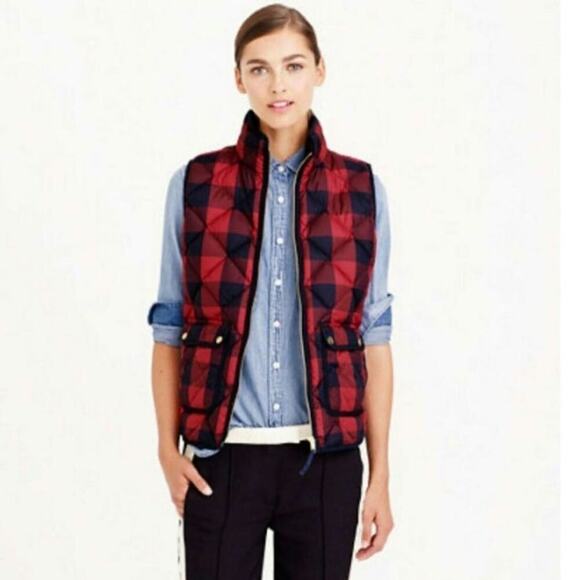 J. Crew sz medium navy blue and red buffalo plaid quilted down vest - Picture 1 of 8